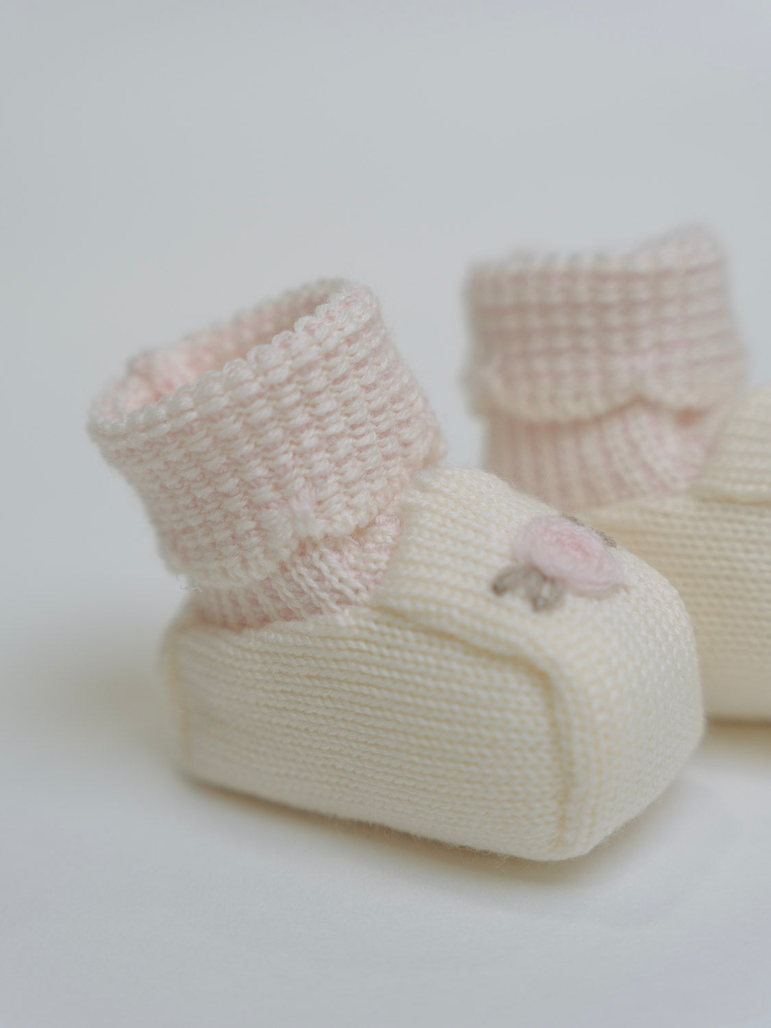 Babbucce fiore Neonata VANIGLIA IN10S/R - NANU' BABY