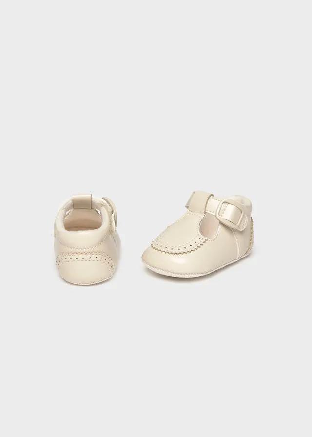 Scarpette Bimbo Avorio 9141/33 by MAYORAL