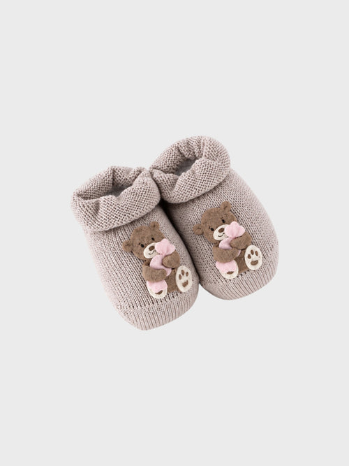 Zapatitos de recién nacido beige 3157