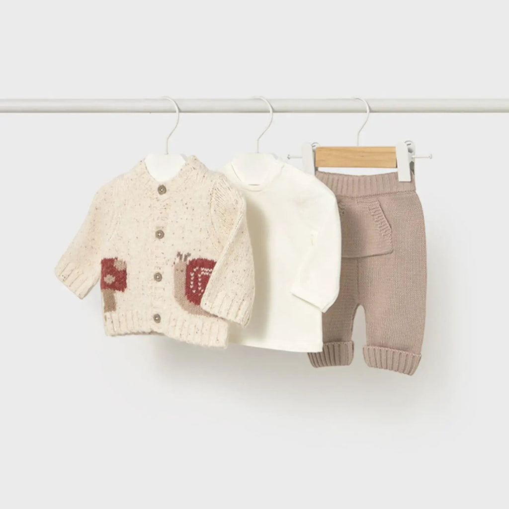 Completo Bimbo Beige 2571/2 by MAYORAL