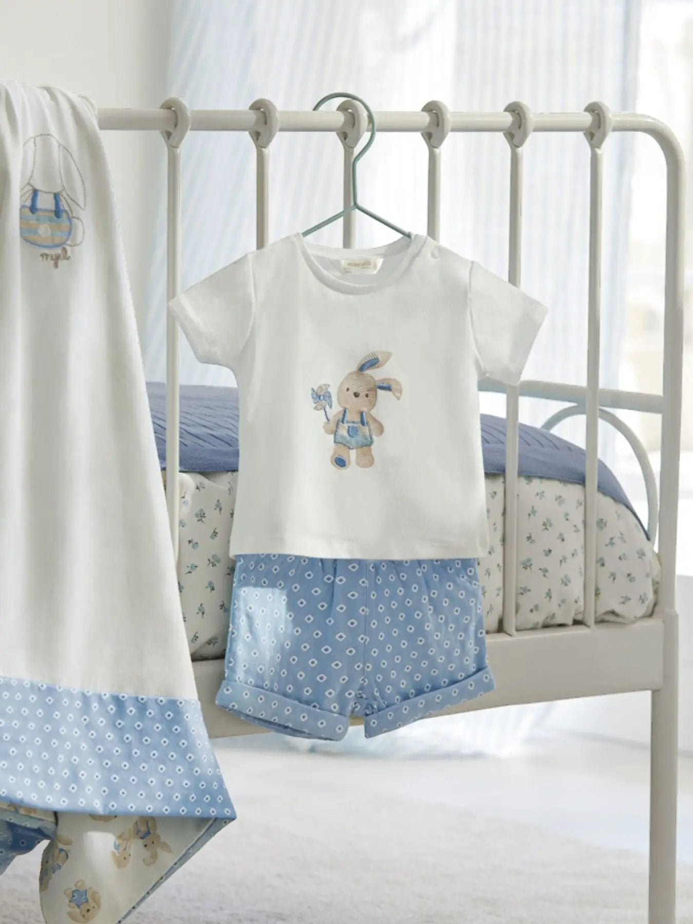 Completo Bimbo Bianco 1205/B by MAYORAL