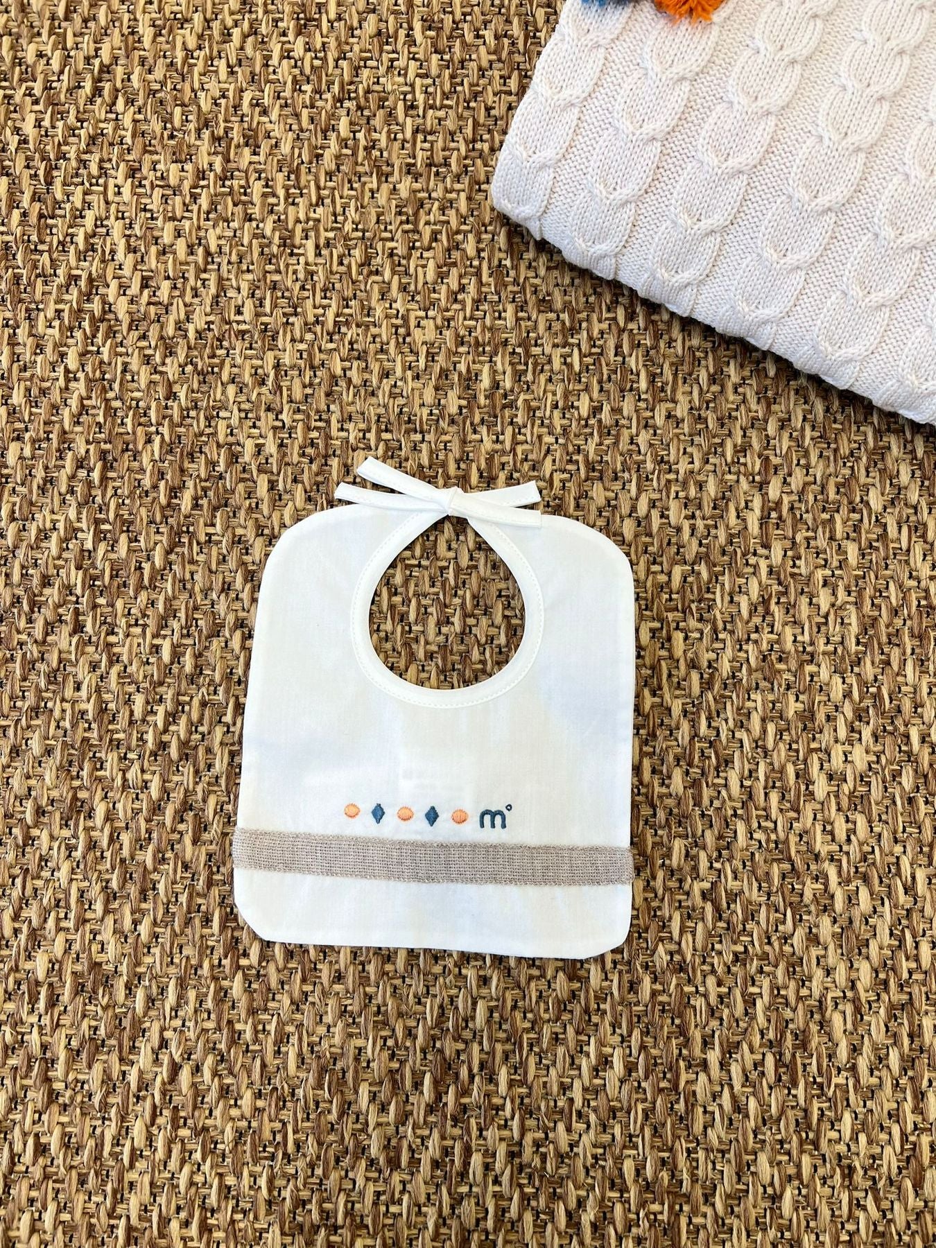 Bavetta trecce Neonato VANIGLIA IG75BAV -  NANU' BABY